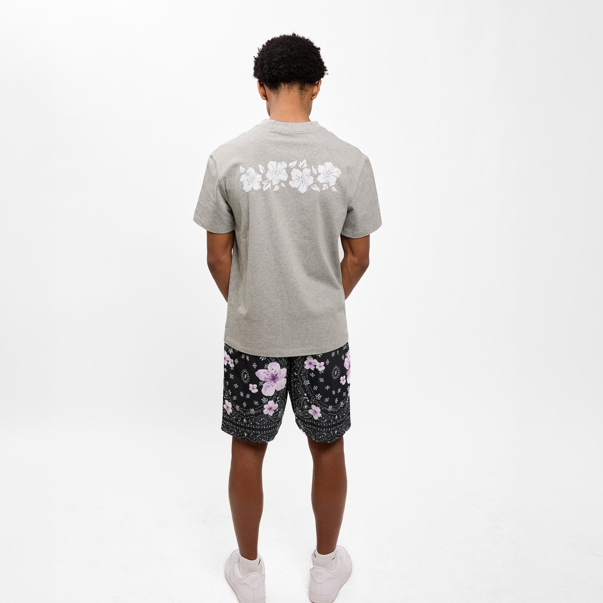 HIBISCUS TEE- Gray